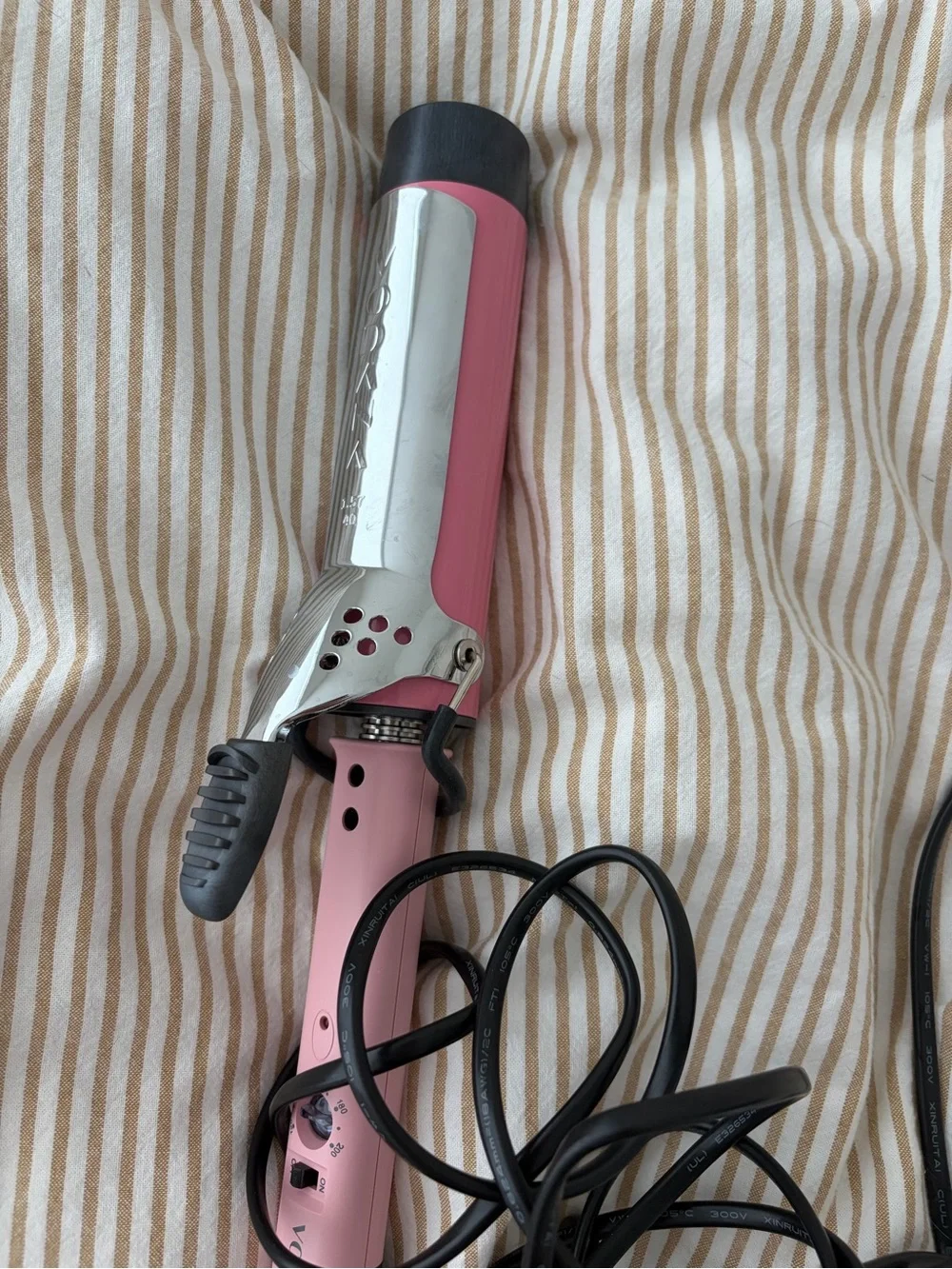 Vodana 1.6in pink hair curler